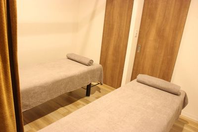 Youself 銀座の室内の写真