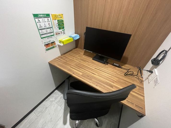 いいオフィス神田 1名個室（ブース7)の室内の写真