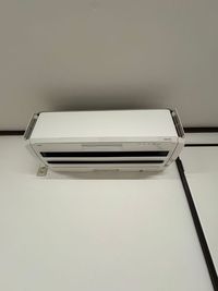 エアコン - earth yoga studio ヨガスタジオの設備の写真