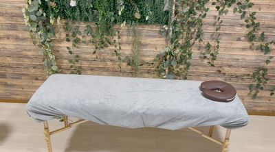 エステベッド、ホットキャビあります
 - ツリーオブライフ名古屋 机と椅子しかないから安い貸し会議室🌿✨の室内の写真