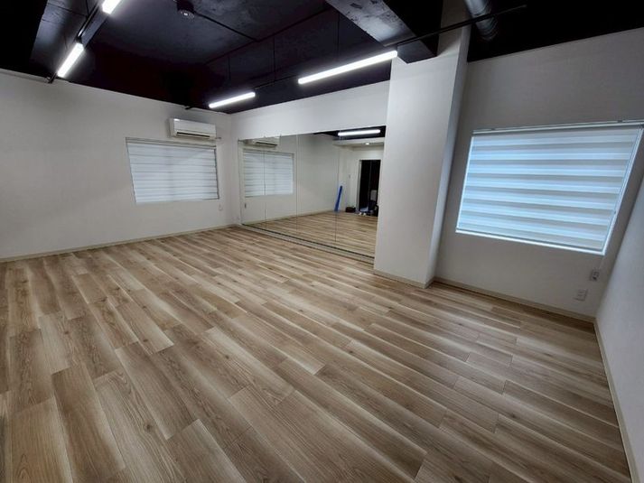 『裸足専用スタジオ』サニーレンタルスタジオ - 裸足専用 Sunny Rental Studio