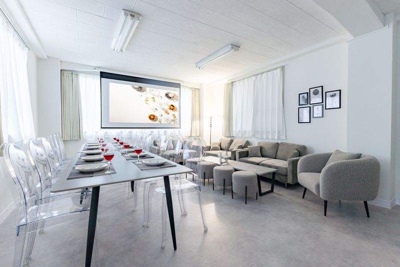 Room Gray (ルームグレー) 新橋店（〜10名様） - Room Gray (ルームグレー) 新橋店