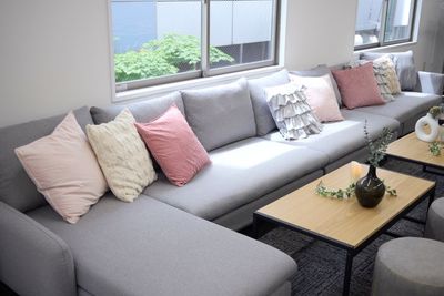 レンタルスペース Limone(リモーネ）神田 レンタルスペースLimone(リモーネ)神田･大手町の室内の写真