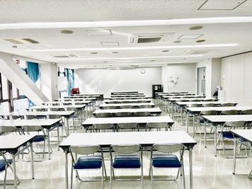【三軒茶屋駅 徒歩3分】最大72名｜Wi-Fi完備｜プロジェクターなど備品すべて無料｜会議・セミナー・研修に最適◎ - 世田谷産業プラザ会議室