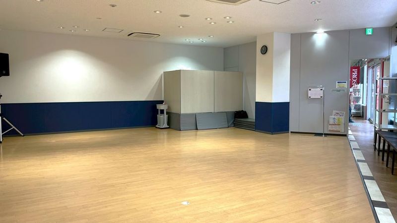 1階スタジオ - TIME SHARING 大阪 コナミスポーツクラブ 京橋