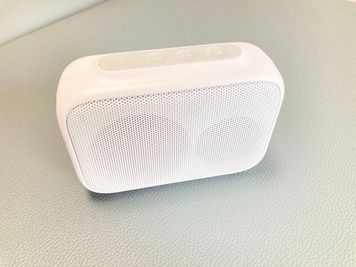 Bluetoothスピーカー/USB挿せます - レンタルサロンひだまり レンタルサロンひだまり💎新大阪御堂筋南改札店の設備の写真