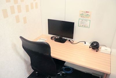 【 完全個室】大門町駅徒歩1分！当日予約可能！面接、web会議💻 高速Wi－Fi・電源完備！ - いいオフィス浜松町bywedo