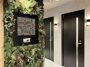 H¹T八重洲 ROOM W 19（7F）の室内の写真