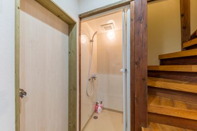 一階：シャワールーム。 - 月島長屋 多目的スペースの室内の写真