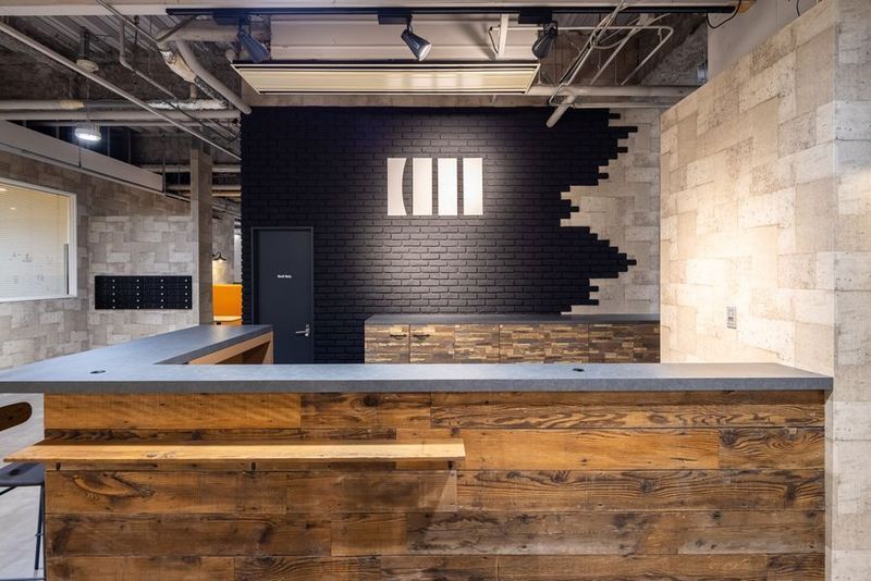 【RoomC】4名会議室（天井空きあり）※予約時間前は入室不可 - いいオフィス南越谷