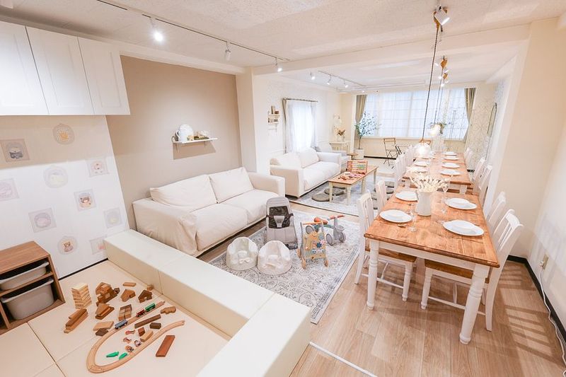 フレンチカントリーテイストのレンタルスペースです🥐🤍 - milk party and studio 神田店 milk party and studio神田店の室内の写真