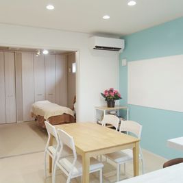 静寂に包まれた癒しの空間で、あなたのセラピーが輝く。施術ベッド2台完備の完全プライベートサロン。 - さいたま市　隠れ家サロン・スペース　Hideaway L