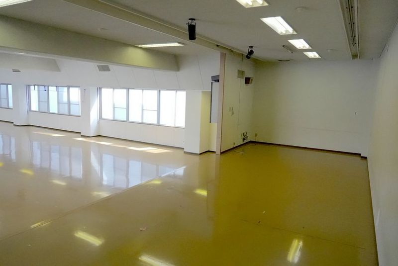 講堂｜飯田橋駅徒歩2分学校跡地のレンタルスペース - 学校跡地の飯田橋でっかいレンタルスペース