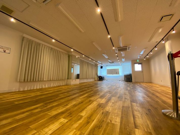 南浦和徒歩１分！土足OKなダンススタジオ【45帖】 - スタジオパックス南浦和本社店