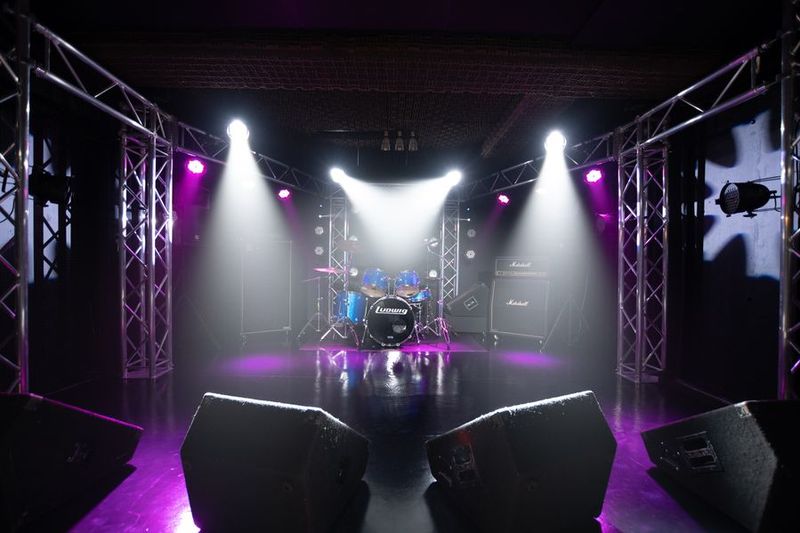 国立REBORNライブハウス - 国立REBORN