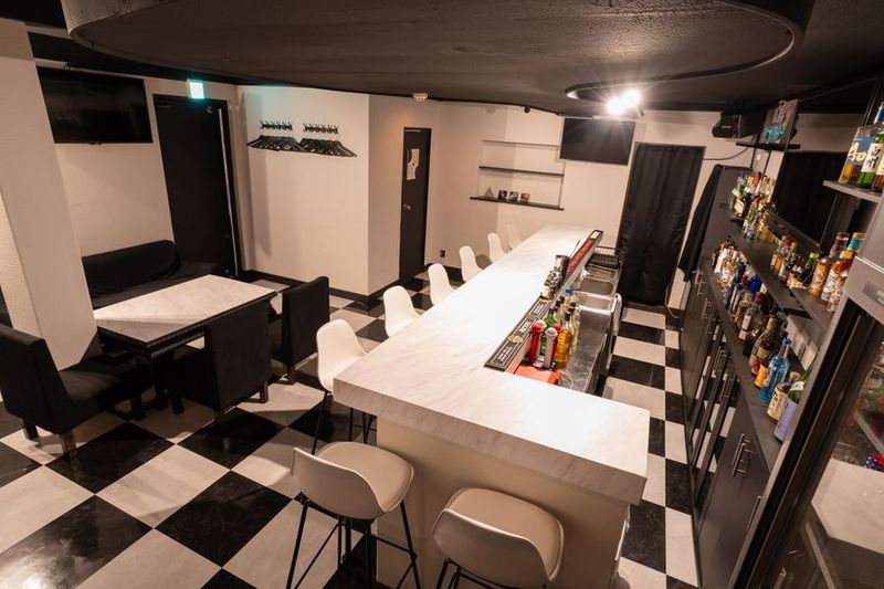 BAR 111 HANARE - BAR 111 HANARE