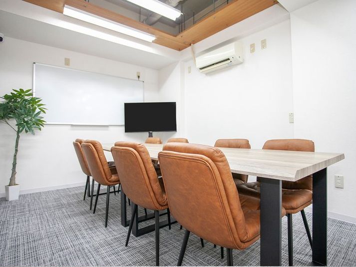 【ROOMs神谷町店　第1会議室 階段B1F 】神谷町駅徒歩1分 - 貸会議室ルームス　神谷町店