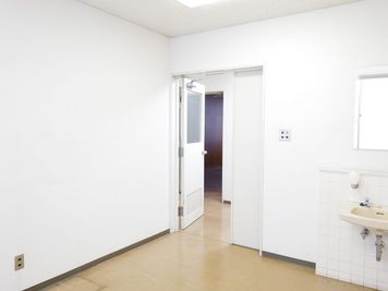 学校跡地の飯田橋でっかいレンタルスペース 1階フロアー貸し｜飯田橋駅徒歩2分の元学校の本物の教室レンタルの室内の写真