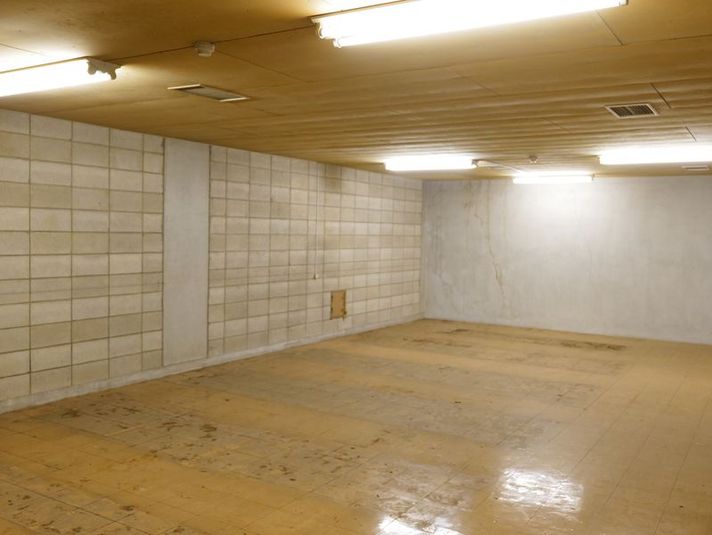 地下1階フロア貸し｜飯田橋駅徒歩2分の元学校 - 学校跡地の飯田橋でっかいレンタルスペース