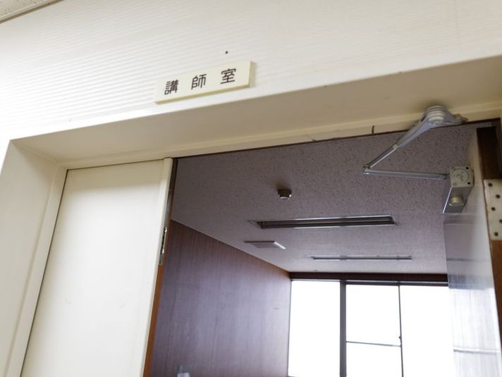 講師室　飯田橋の学校跡地のレンタル　 - 学校跡地の飯田橋でっかいレンタルスペース