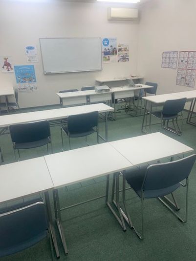 学びの場をシェア！最大18名まで使える清潔・快適スペース - EL学院