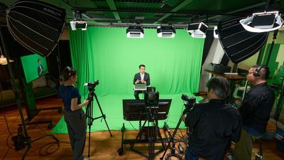 【NEW OPEN】最新鋭プロユースのスタジオ / ライブ配信・ウェビナー・番組収録・YouTube撮影・動画撮影・手ぶらOK! - スタジオエクストリーム東京