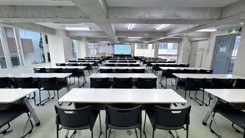 2F - TIME SHARING 渋谷桜丘 第一東和ビル
