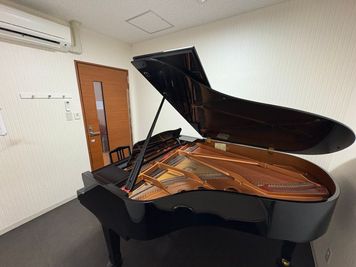 ヤマハミュージック直営教室!グランドピアノを設置しています♪ - 高陽センター
