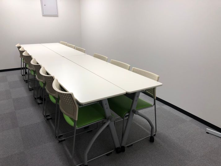 １１８４号室 - 自習室うめだの貸し会議室　１ビル