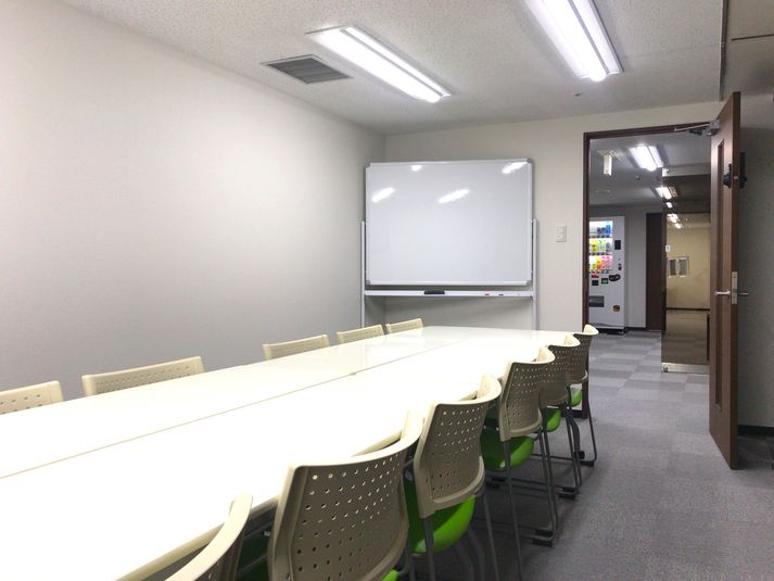 １１８４号室 - 自習室うめだの貸し会議室　１ビル