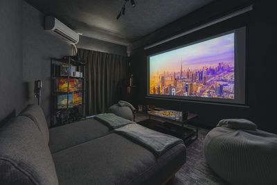 スペモ🎬️プロジェクター🎥デート👩🏻‍❤️‍👨🏻映画鑑賞🍀ボドゲ🎲739_CINEMA岩本町 - 739_CINEMA岩本町