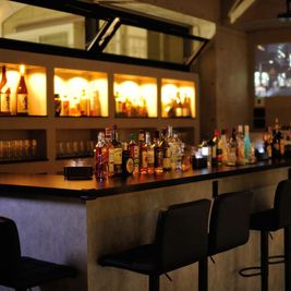 カウンター内もご利用いただけます - BAR0 レンタルスペースの室内の写真