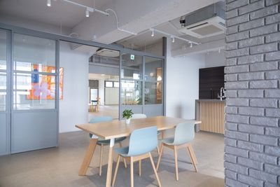女性＆子どもの学びと遊びの教室willMe ウィルミー willMe　RoomB　 (キッチン使用なし）の室内の写真