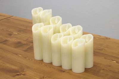 飾り付け用のLEDローソクのご用意もございます。 - レンタルスペース Limone(リモーネ）神田 Limone(リモーネ)神田･大手町 ビジネス専用の室内の写真