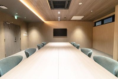ふれあい貸し会議室 博多トヨタレンタリース ふれあい貸し会議室 Premium トヨタレンタリース博多駅前Cの室内の写真