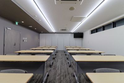 ふれあい貸し会議室 博多トヨタレンタリース ふれあい貸し会議室 Premium トヨタレンタリース博多駅前Bの室内の写真