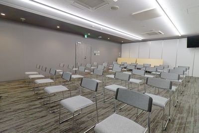 ふれあい貸し会議室 博多トヨタレンタリース ふれあい貸し会議室 Premium トヨタレンタリース博多駅前Bの室内の写真