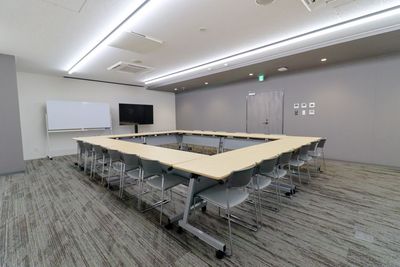 ふれあい貸し会議室 博多トヨタレンタリース ふれあい貸し会議室 Premium トヨタレンタリース博多駅前Bの室内の写真