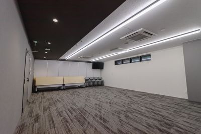 ふれあい貸し会議室 博多トヨタレンタリース ふれあい貸し会議室 Premium トヨタレンタリース博多駅前Bの室内の写真