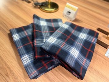 ブランケットがあります。 - BasisPoint 五反田店 品川区五反田4名向けソファ席の設備の写真