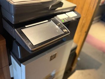 複合機があります。 - BasisPoint 五反田店 品川区五反田オープンスペースの設備の写真