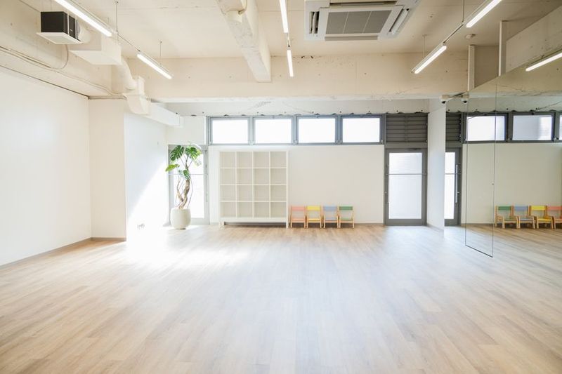 willMe 全面使用 RoomA+B　 (キッチン使用なし） - 女性＆子どもの学びと遊びの教室willMe ウィルミー