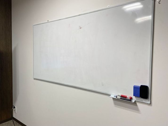 8名用貸会議室 - BIZcomfort大阪江戸堀