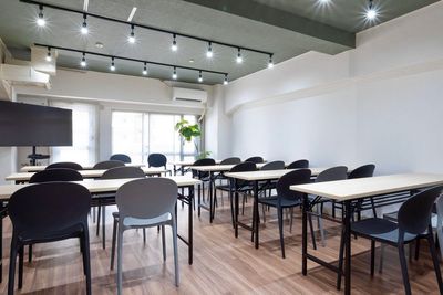 ミリオン会議室新大阪１号店 貸し会議室、セミナールームの室内の写真