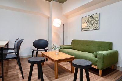 ミリオン会議室新大阪１号店 貸し会議室、セミナールームの室内の写真