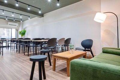 ミリオン会議室新大阪１号店 貸し会議室、セミナールームの室内の写真