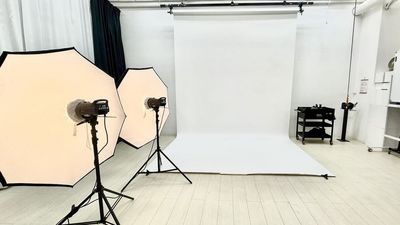 お得な基本レンタルパック＊事前予約が必要です - 新宿ホワイトバックスタジオ レンタル撮影スタジオの設備の写真