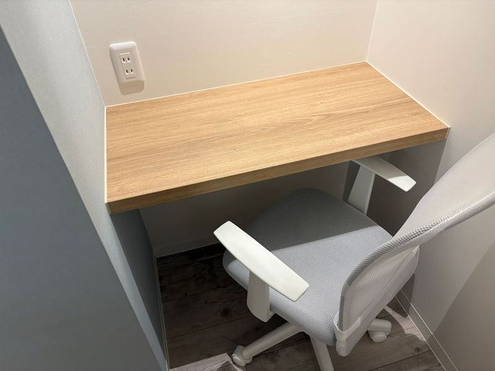 勉強カフェ大阪京橋コムズガーデン前（自習や作業専用スペース） - 勉強カフェ大阪京橋コムズガーデン前