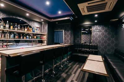 最大16人座ることができます！ - ガヤガヤBAR キッチン・音響・照明・プロジェクター付き！レンタルBARスペースの室内の写真