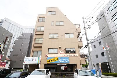 外観（横） - レンタルサロンtreat八王子店 完全個室プライベートサロンの外観の写真